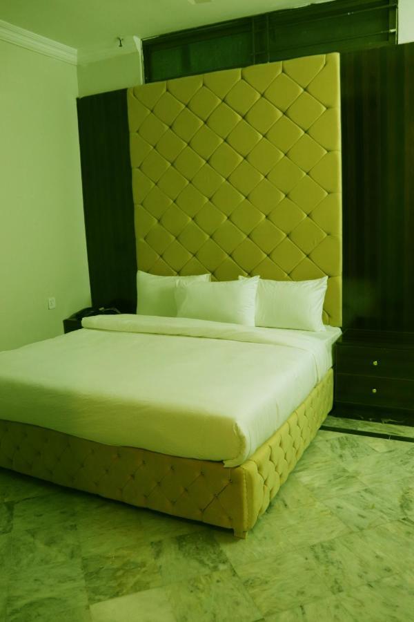 Hayat Grand Guest House Islamabad Luaran gambar